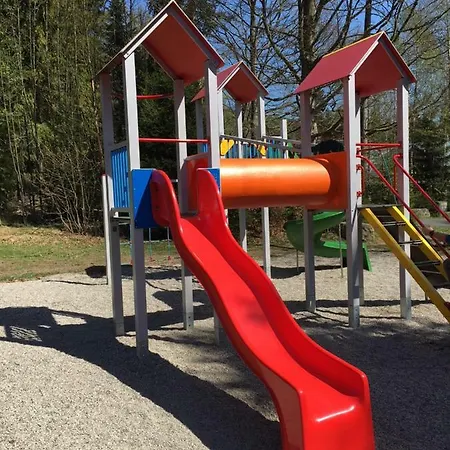 Horska 木屋 哈拉霍夫